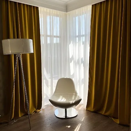 Kristoff ホテル 3*