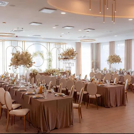 Kristoff ホテル 3*